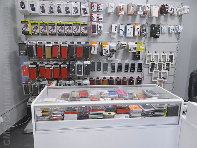 Sklep z telefonami ART-TEL 1/2